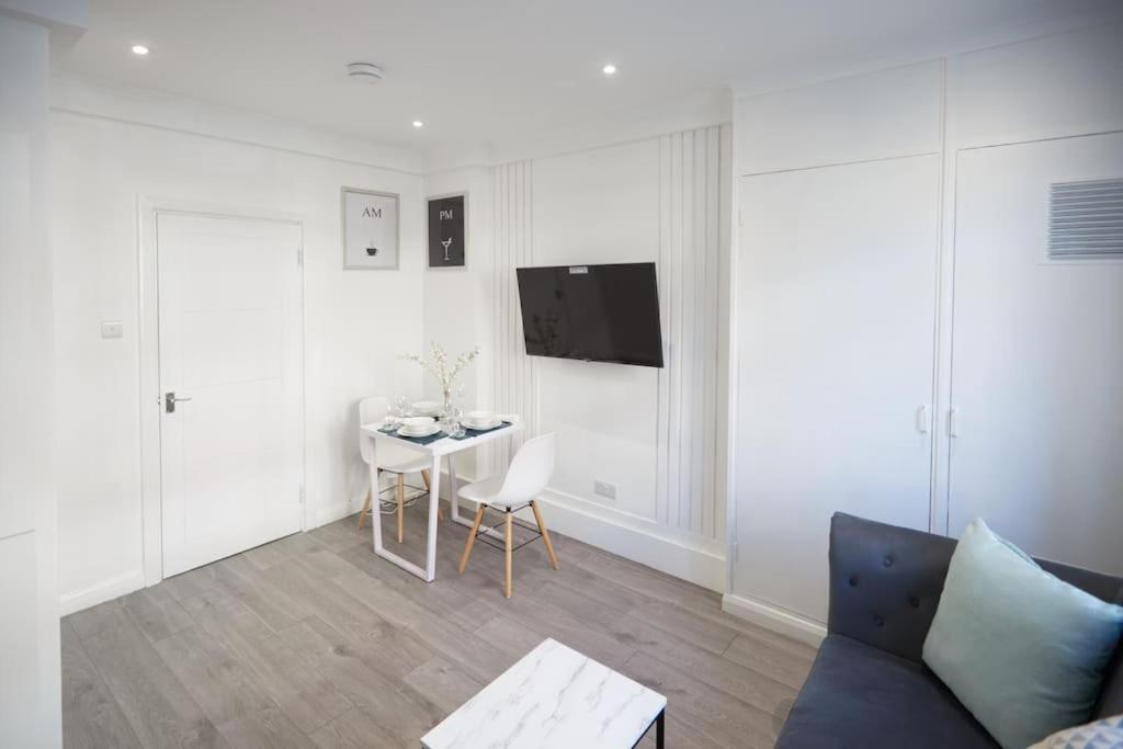 Butterbridge Apartment London Bagian luar foto