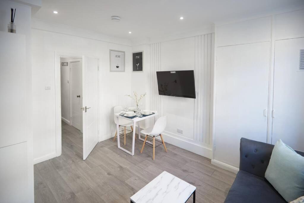 Butterbridge Apartment London Bagian luar foto
