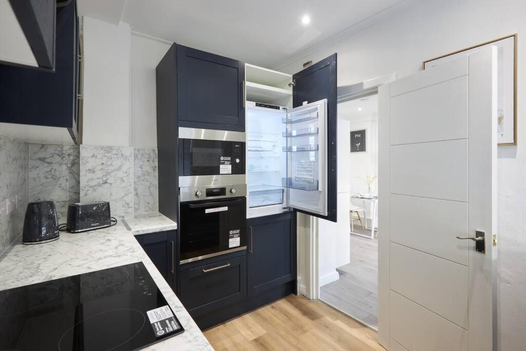Butterbridge Apartment London Bagian luar foto